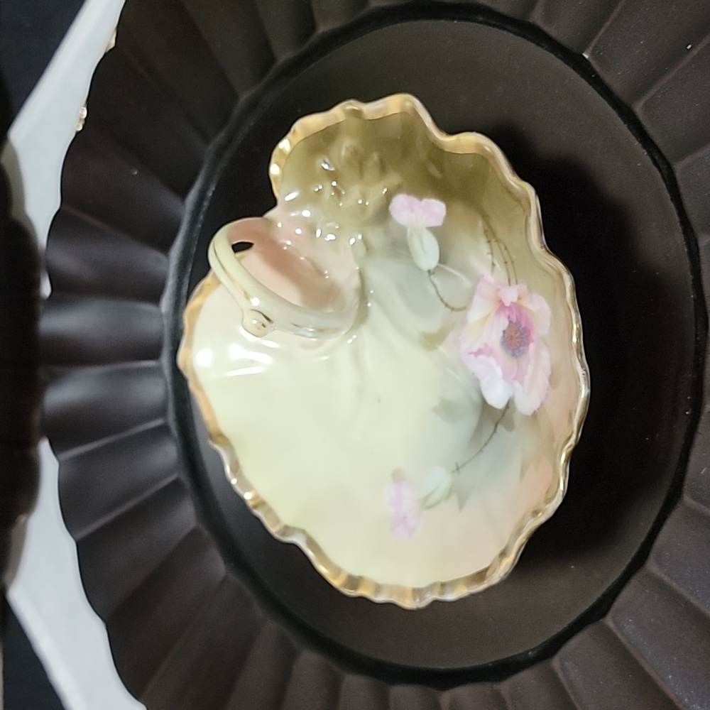 Vintage Prussia Hand Painted Porcelain Candy Dish.